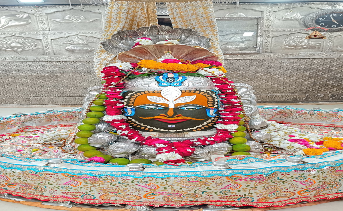 Shiv Navratri 2025: शिवनवरात्रि पर बाबा महाकाल के शेषनाग दर्शन, महाशिवरात्रि को लेकर खास है तैयारी