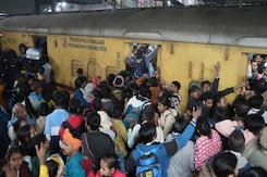 Delhi Stampede: 18 Dead; Rs 10 Lakh Compensation Announced For Families Of Deceased Delhi Stampede: 18 Dead; Rs 10 Lakh Compensation Announced For Families Of Deceased