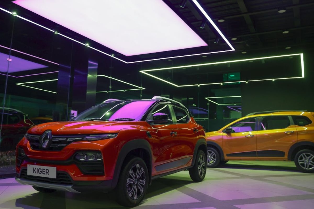Renault focuses on offering a fresh, modern, and urban feel with signature lighting