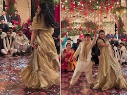 शादी में मां-बेटे ने मिलकर दी जबरदस्त डांस परफॉर्मेंस, Video हुआ वायरल, लोग बोले- सुपर से भी ऊपर