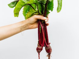चुकंदर कच्चा या फिर पकाकर खाना चाहिए? इसे Diet में शामिल करने का क्या है सही तरीका, जानिए यहां