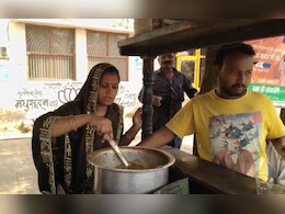 रिक्शे वाला MLA के बाद अब चाय वाली पार्षद... 183 वोटों से जीतकर इस महिला ने लहराया परचम रिक्शे वाला MLA के बाद अब चाय वाली पार्षद... 183 वोटों से जीतकर इस महिला ने लहराया परचम