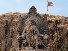 Chhatrapati Shivaji Maharaj Jayanti 2025: आज मराठा सम्राट छत्रपति शिवाजी महाराज की जयंती पर सभी को भेजिए ये शुभकामनाएं  Chhatrapati Shivaji Maharaj Jayanti 2025: आज मराठा सम्राट छत्रपति शिवाजी महाराज की जयंती पर सभी को भेजिए ये शुभकामनाएं