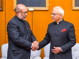 Manipur : मोदी-ट्रम्प भेटीपूर्वी केंद्र सरकारचा मोठा निर्णय, मणिपूरमध्ये राष्ट्रपती राजवट लागू Manipur : मोदी-ट्रम्प भेटीपूर्वी केंद्र सरकारचा मोठा निर्णय, मणिपूरमध्ये राष्ट्रपती राजवट लागू