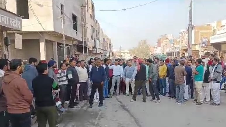 Rajasthan: अधिकारियों से नोकझोंक पर बढ़ा विवाद, श्रीगंगागनर में आज बाजार बंद; पेन डाउन हड़ताल पर कर्मचारी