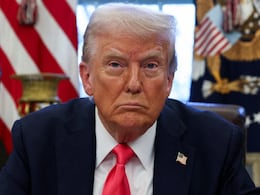 'Ridiculous': Trump's Proposal To Accept White Afrikaners As Refugees Mocked 'Ridiculous': Trump's Proposal To Accept White Afrikaners As Refugees Mocked