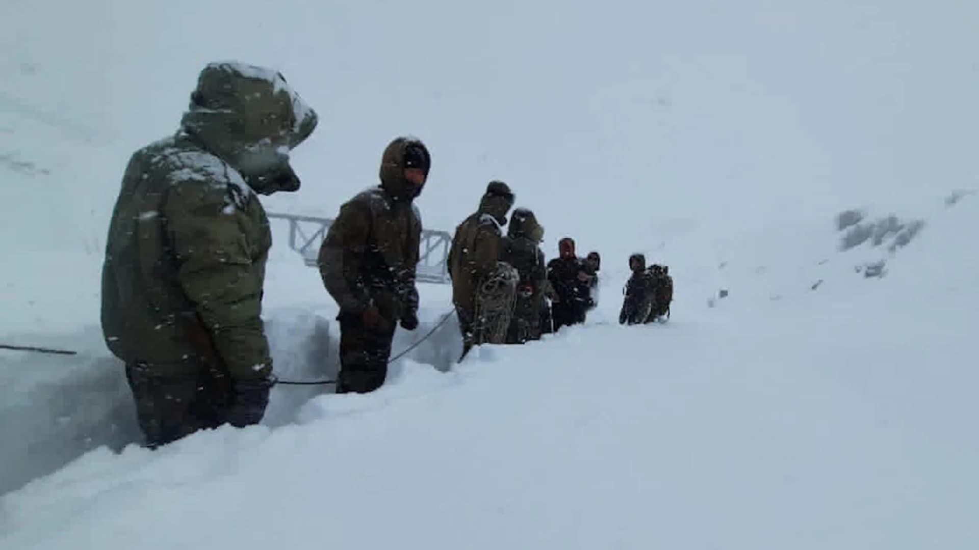 11 Rescued After Avalanche Hits Uttarakhand's Badrinath, 24 Workers Missing