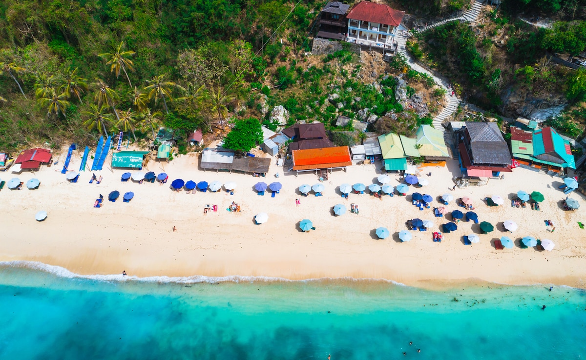 Padang Padang Beach. Photo: iStock Padang Padang Beach. Photo: iStock