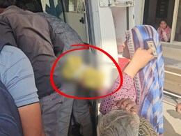 Khandwa News: मजदूर ने खेत मालिक किसान पर कुल्हाड़ी से वार कर काटा पैर, इंदौर हुआ रेफर
