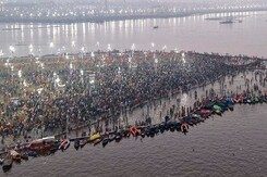 Maha Kumbh's Third 'Amrit Snan' Begins On Basant Panchami Maha Kumbh's Third 'Amrit Snan' Begins On Basant Panchami