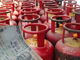 LPG Price Hike: आम आदमी को बड़ा झटका! आज से LPG गैस सिलेंडर 50 रुपए महंगा, जानें नए रेट LPG Price Hike: आम आदमी को बड़ा झटका! आज से LPG गैस सिलेंडर 50 रुपए महंगा, जानें नए रेट