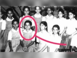 ये लड़की बनी इंडियन सिनेमा की सबसे अमीर एक्ट्रेस, 10,500 साड़ियां, 28 किलो सोना, 1250 किलो चांदी की थी मालकिन...पहचाना क्या? ये लड़की बनी इंडियन सिनेमा की सबसे अमीर एक्ट्रेस, 10,500 साड़ियां, 28 किलो सोना, 1250 किलो चांदी की थी मालकिन...पहचाना क्या?