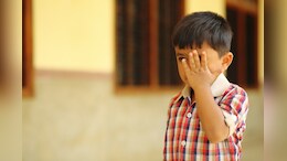 "पहले तुम दारू पीना छोड़ो, जब जाएंगे स्कूल"... बच्चे ने रोते-रोते पिता से कुछ ऐसा कहा, हो गया Viral
