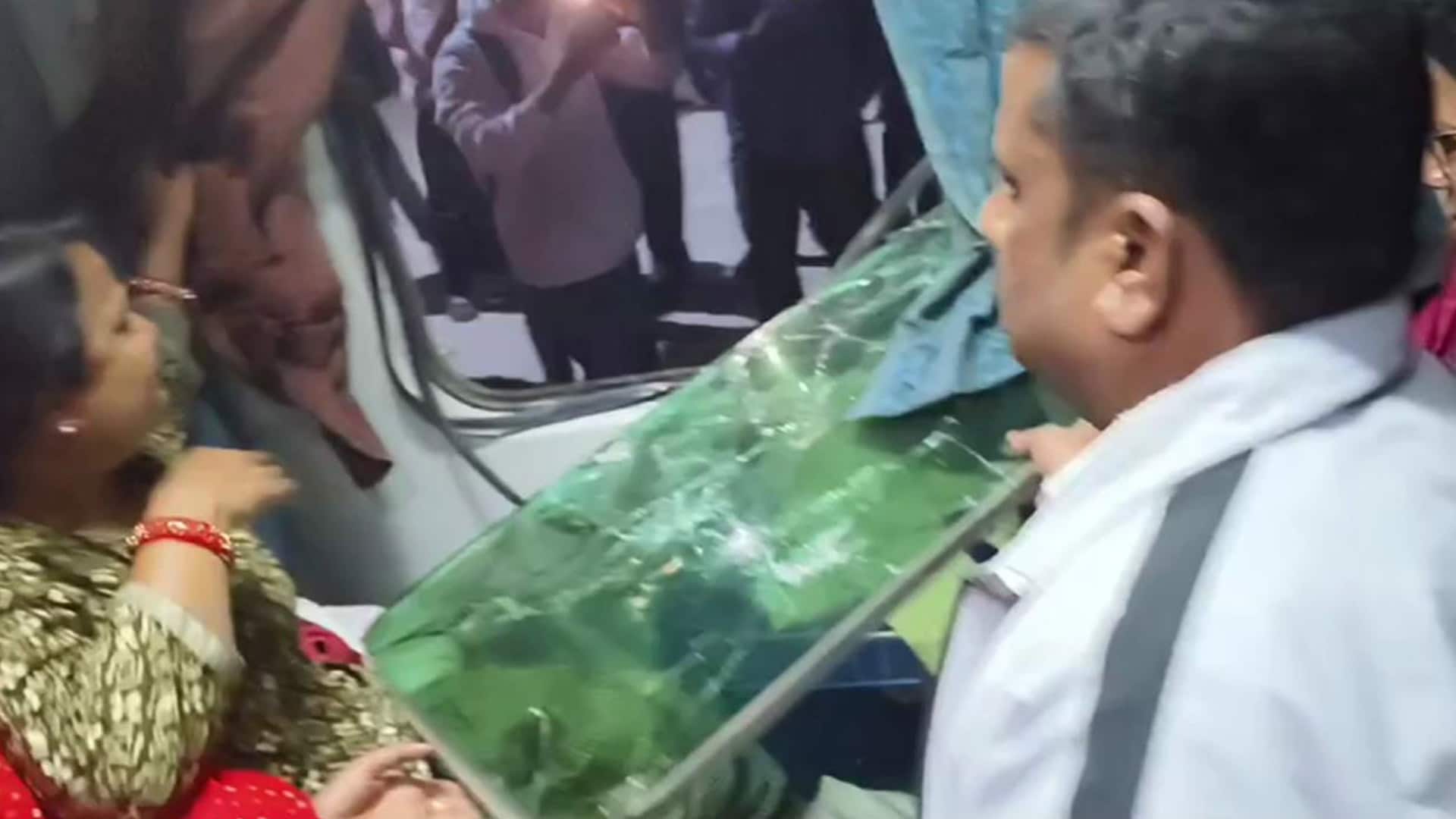 Unable To Board, Passengers Heading To Prayagraj Break Train's Windows At Bihar Station