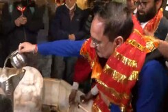 'Kingmaker' Virendra Sachdeva Offers Prayer At Iconic Hanuman Temple In CP 'Kingmaker' Virendra Sachdeva Offers Prayer At Iconic Hanuman Temple In CP