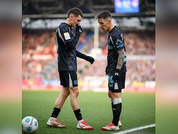 Bayer Leverkusen Ease To Victory At Holstein Kiel To Trim Bayern Munich Lead