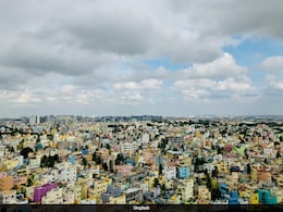 Bengaluru Heatwave: Intense Temperatures Soar Across Karnataka Bengaluru Heatwave: Intense Temperatures Soar Across Karnataka