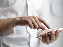 This Indian Startup Promises To 'Deliver' Humans In 10 Minutes For Career Advice, Internet Reacts