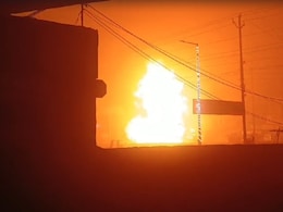 Truck Carrying Gas Cylinders Catches Fire In Ghaziabad, Triggers Massive Blasts Truck Carrying Gas Cylinders Catches Fire In Ghaziabad, Triggers Massive Blasts