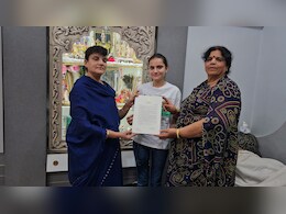 JEE Main 2025 : MP की बेटी ने JEE में हासिल किए 92.29 %, पहले भी देश का बढ़ाया है मान  JEE Main 2025 : MP की बेटी ने JEE में हासिल किए 92.29 %, पहले भी देश का बढ़ाया है मान