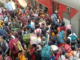Unable To Board, Passengers Vandalise 2 Maha Kumbh Train Coaches In UP Unable To Board, Passengers Vandalise 2 Maha Kumbh Train Coaches In UP
