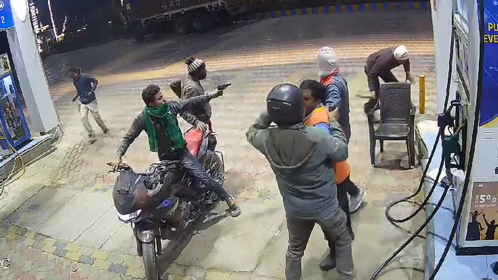 Watch: Bike-Borne Men Loot Petrol Pump At Gunpoint In Bihar, Flee With Rs 21,000