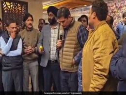 "Saw People Crying": Saurabh Bharadwaj Turns Emotional After Delhi Poll Defeat "Saw People Crying": Saurabh Bharadwaj Turns Emotional After Delhi Poll Defeat