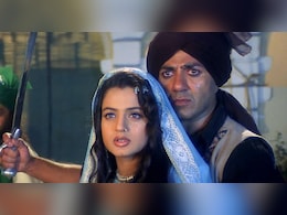 अमीषा पटेल और अनिल शर्मा के बीच मचा गदर, सकीना के आरोप पर डायरेक्टर का जवाब, कहा- स्क्रिप्ट सुनने के बाद... अमीषा पटेल और अनिल शर्मा के बीच मचा गदर, सकीना के आरोप पर डायरेक्टर का जवाब, कहा- स्क्रिप्ट सुनने के बाद...