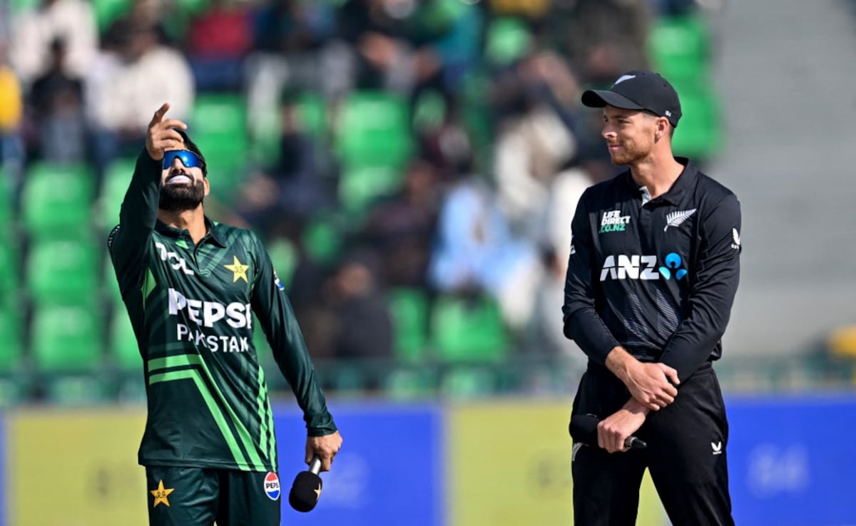 Pakistan vs New Zealand Live Updates ODI Tri Series: Daryl Mitchell Strikes 50 After New Zealand Go 4 Down