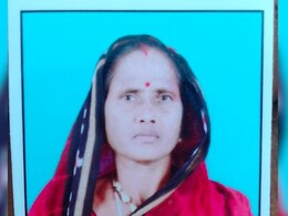 Chhattisgarh : नगरीय निकाय चुनाव से पहले सरपंच प्रत्याशी की मौत, सड़क हादसे में गंवाई जान Chhattisgarh : नगरीय निकाय चुनाव से पहले सरपंच प्रत्याशी की मौत, सड़क हादसे में गंवाई जान
