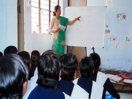 Rajasthan Teacher Dress Code: राजस्थान में सरकारी शिक्षकों के लिए जल्द लागू होगा ड्रेस कोड, वसुंधरा राज में फेल हो गई थी कोशिश