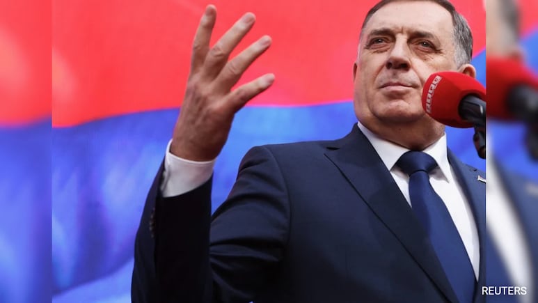 US Lifts Sanctions On Bosnian Serb Leader Dodik, Citing 'Defused Crisis'