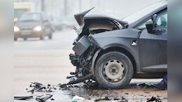 Rajasthan Accident: कार ने बाइक में मारी टक्&zwj;कर, प&zwj;िता और उसके दो बच्&zwj;चों की मौत; पत्&zwj;नी गंभीर घायल&nbsp;