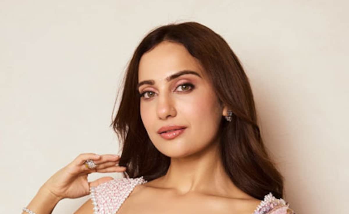 Kusha Kapila On Diet And Skincare: How Diet Tweaks Help Clear Acne; Dermatologist Breaks It Down