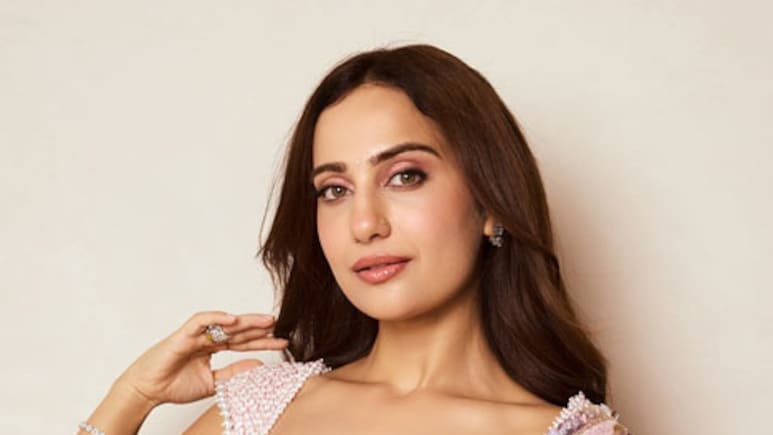 Kusha Kapila On Diet And Skincare: How Diet Tweaks Help Clear Acne; Dermatologist Breaks It Down