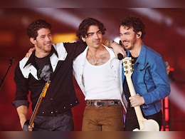 Nick Jonas Celebrates 20 Years Of His Boy Band Jonas Brothers: "Here's To The Next 20 Years" Nick Jonas Celebrates 20 Years Of His Boy Band Jonas Brothers: "Here's To The Next 20 Years"