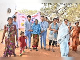 CG Nikay Chunav: छत्तीसगढ़ में निकाय चुनावों के लिए मतदान संपन्न, EVM में कैद हुई प्रत्याशियों की किस्मत; जानिए कब आएगा रिजल्ट CG Nikay Chunav: छत्तीसगढ़ में निकाय चुनावों के लिए मतदान संपन्न, EVM में कैद हुई प्रत्याशियों की किस्मत; जानिए कब आएगा रिजल्ट