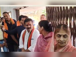 Nikay Election: लाइन में खड़े रहे दिग्गज, कवर्धा में डिप्टी CM विजय, बिलासपुर में अरुण तो रायगढ़ में वित्त मंत्री ने डाला वोट  Nikay Election: लाइन में खड़े रहे दिग्गज, कवर्धा में डिप्टी CM विजय, बिलासपुर में अरुण तो रायगढ़ में वित्त मंत्री ने डाला वोट