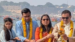 महाकुंभ सेवा के बाद गौतम अदाणी ने साझा किए अनुभव, बूढ़ी मां से मिले आशीर्वाद को बताया 'आत्मिक स्पर्श'