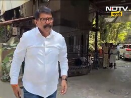 Maharashtra Politics: पक्ष सोडल्यानंतर मातोश्री गाठली! जितेंद्र जानावळेंनी असं काही केलं की... 'ती' कृती चर्चेत! Maharashtra Politics: पक्ष सोडल्यानंतर मातोश्री गाठली! जितेंद्र जानावळेंनी असं काही केलं की... 'ती' कृती चर्चेत!