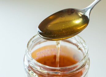 Watch: Genius Viral Hack Shows How To Stop Honey From Sticking To Your Spoon Watch: Genius Viral Hack Shows How To Stop Honey From Sticking To Your Spoon
