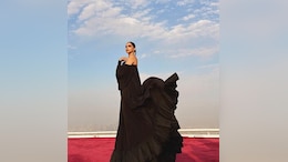 On Deepika Padukone's Latest Instagram Post, A Comment From Ranveer Singh: "Wow, Dead"