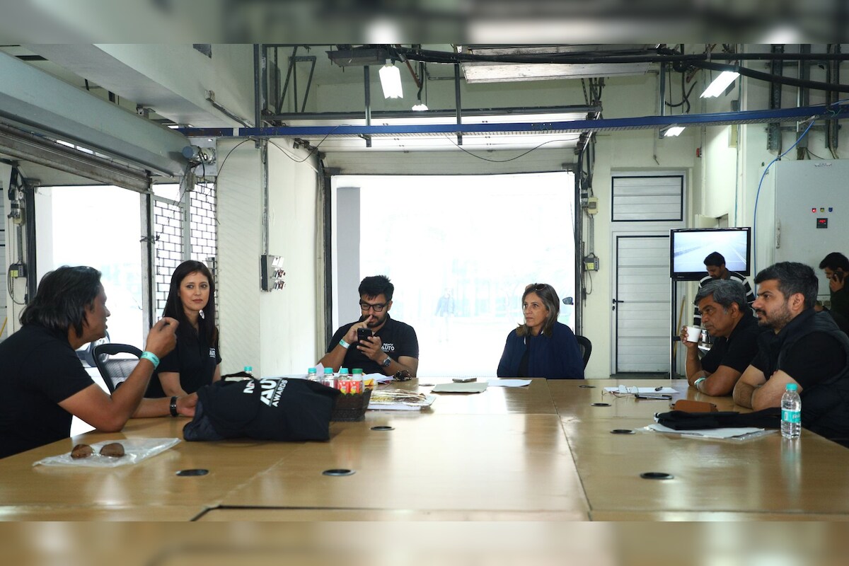 Esteemed Jury Members Evaluating Cars For NDTV Auto Awards 2025