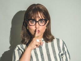 कैंसर की झूठी खबरों के बीच हिना खान का क्रिप्टिक पोस्ट, लिखा- यूनिवर्स मुझसे...  कैंसर की झूठी खबरों के बीच हिना खान का क्रिप्टिक पोस्ट, लिखा- यूनिवर्स मुझसे...