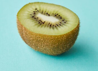 Struggling With Constipation? Just 2 Kiwis Can Help Say Goodbye To Poor Digestion Struggling With Constipation? Just 2 Kiwis Can Help Say Goodbye To Poor Digestion