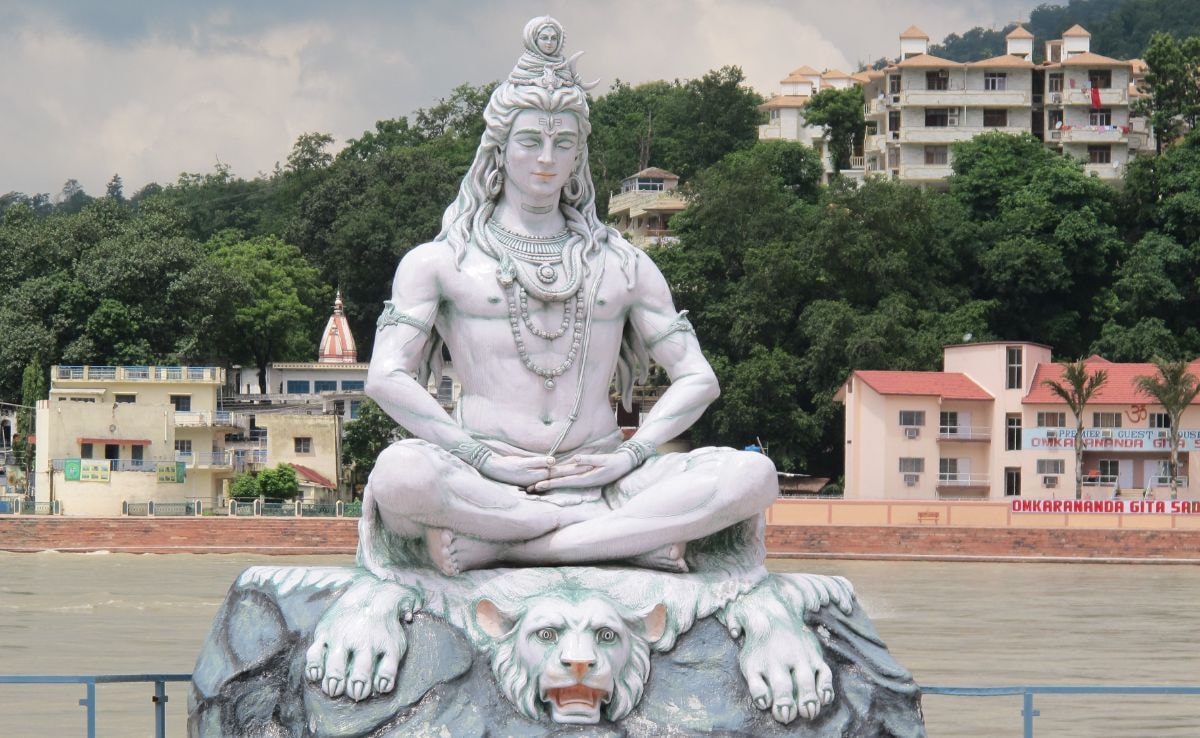 Mahashivratri Vrat 2026: महाशिवरात्रि व्रत में बनाएं ये आसान और हेल्दी फलाहारी व्यंजन, फटाफट नोट करें रेसिपी