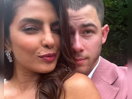Valentine's Day 2025: Nick Jonas' Post For Wife Priyanka Chopra Is Love, Actually Valentine's Day 2025: Nick Jonas' Post For Wife Priyanka Chopra Is Love, Actually