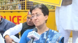 "When Will We Get Free Cylinder" : AAP Protests Against Delhi Government