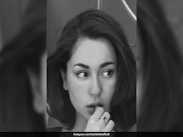 Hania Aamir Delivers Minimal Glam With Arched Brows, Wispy Lashes And Tinted Lips Hania Aamir Delivers Minimal Glam With Arched Brows, Wispy Lashes And Tinted Lips
