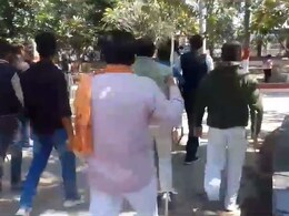 "Go Remember Pulwama Heroes": Group To Patna Couples On Valentine's Day "Go Remember Pulwama Heroes": Group To Patna Couples On Valentine's Day